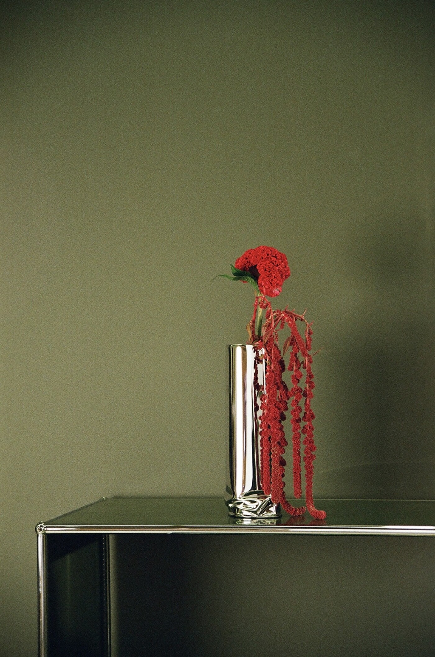 Zieta Crash Vase