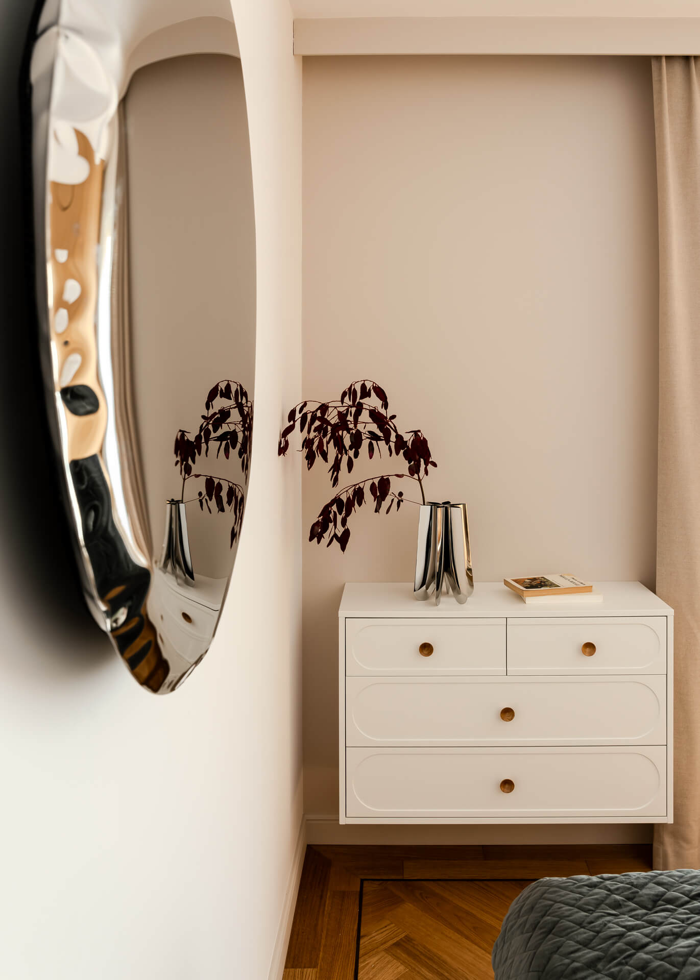 Zieta Rotation Vase