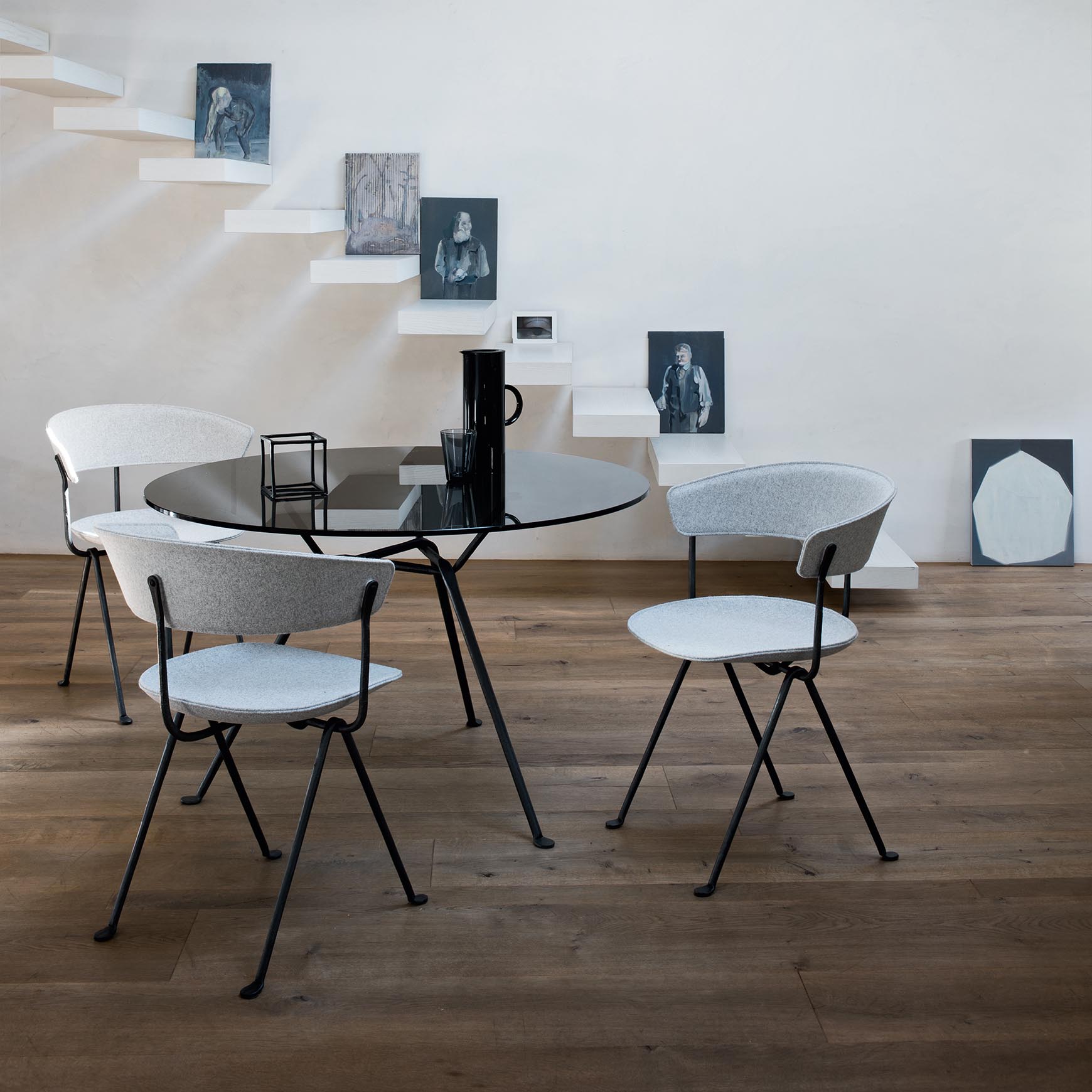 Magis Officina Round Table