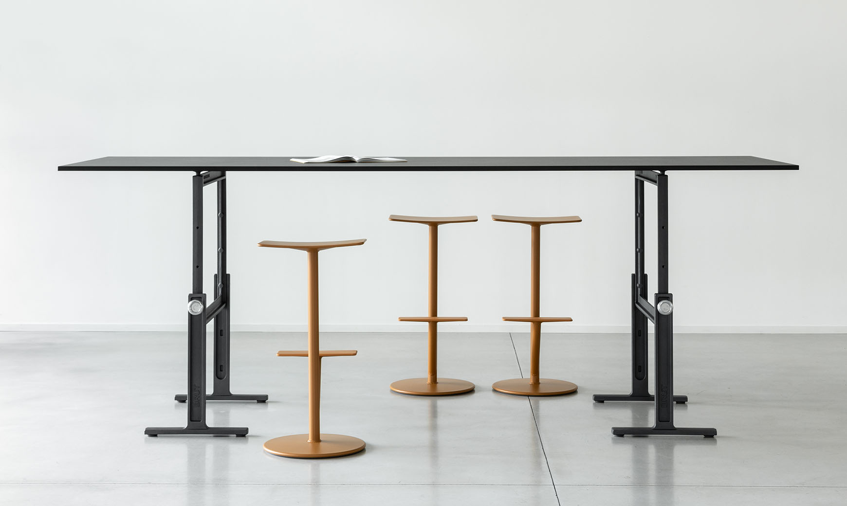 Magis Brut Trestles Table