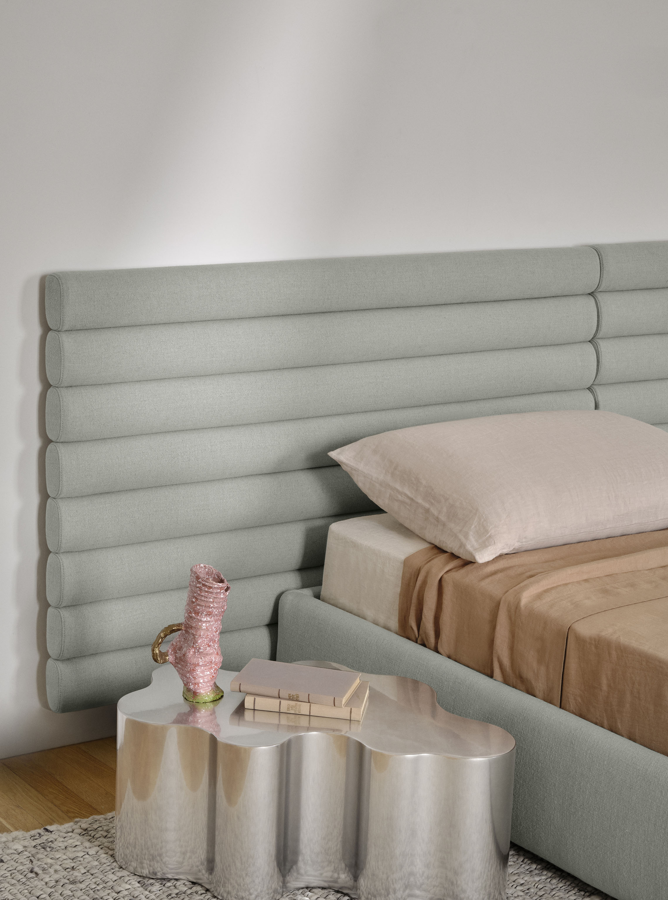 Saba Italia Pan Flute Bed