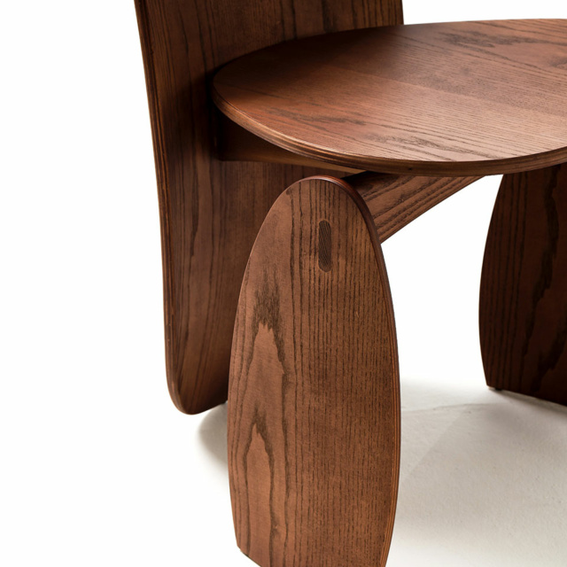 Mogg Lunee Chair