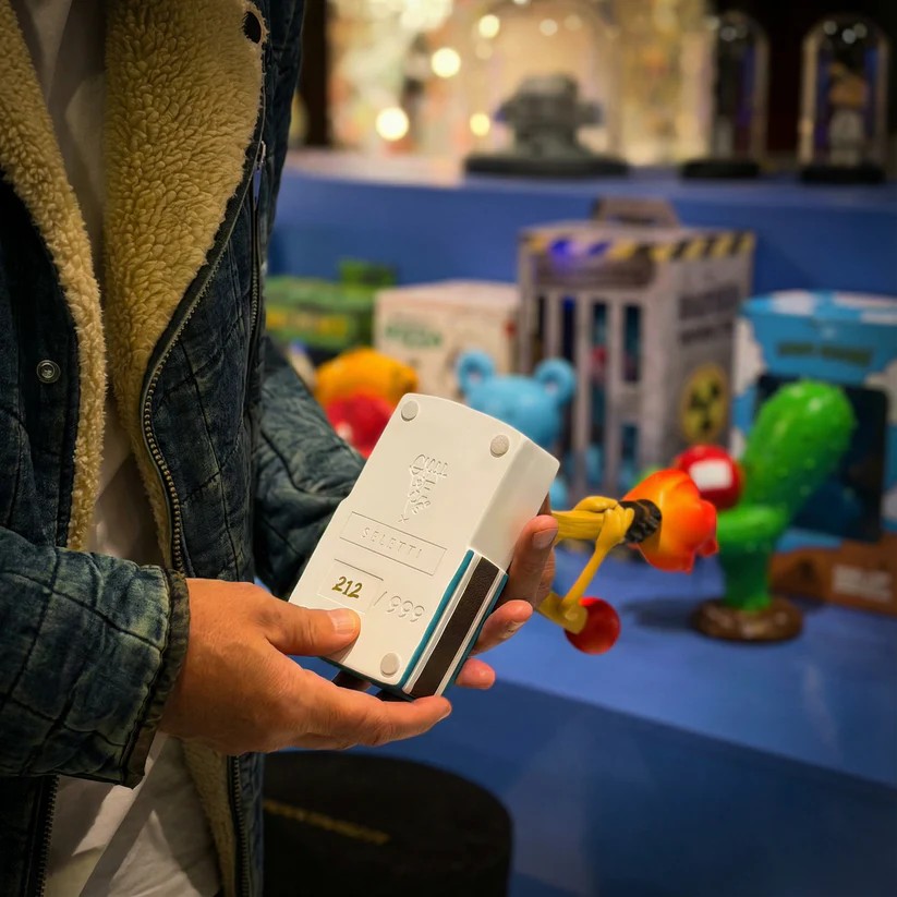 Seletti Burning Love