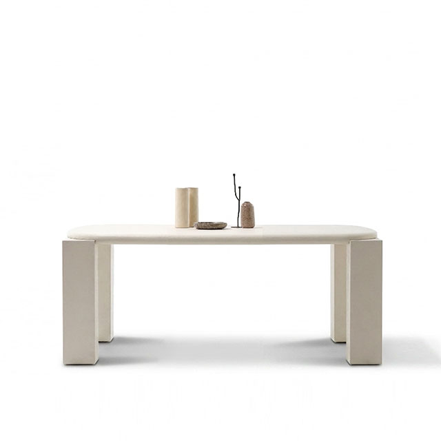 Mogg Hero Table