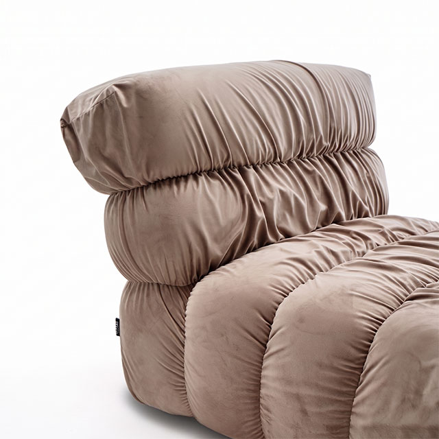 Mogg Perla Armchair