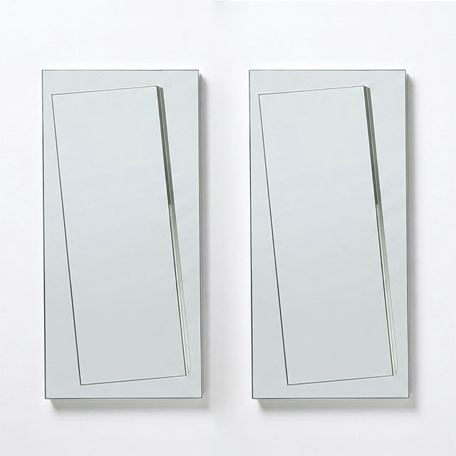 Mogg Layers Mirror