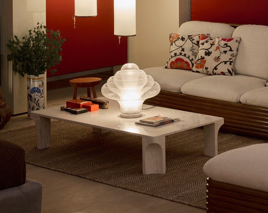 Gubi Lotus Table Lamp