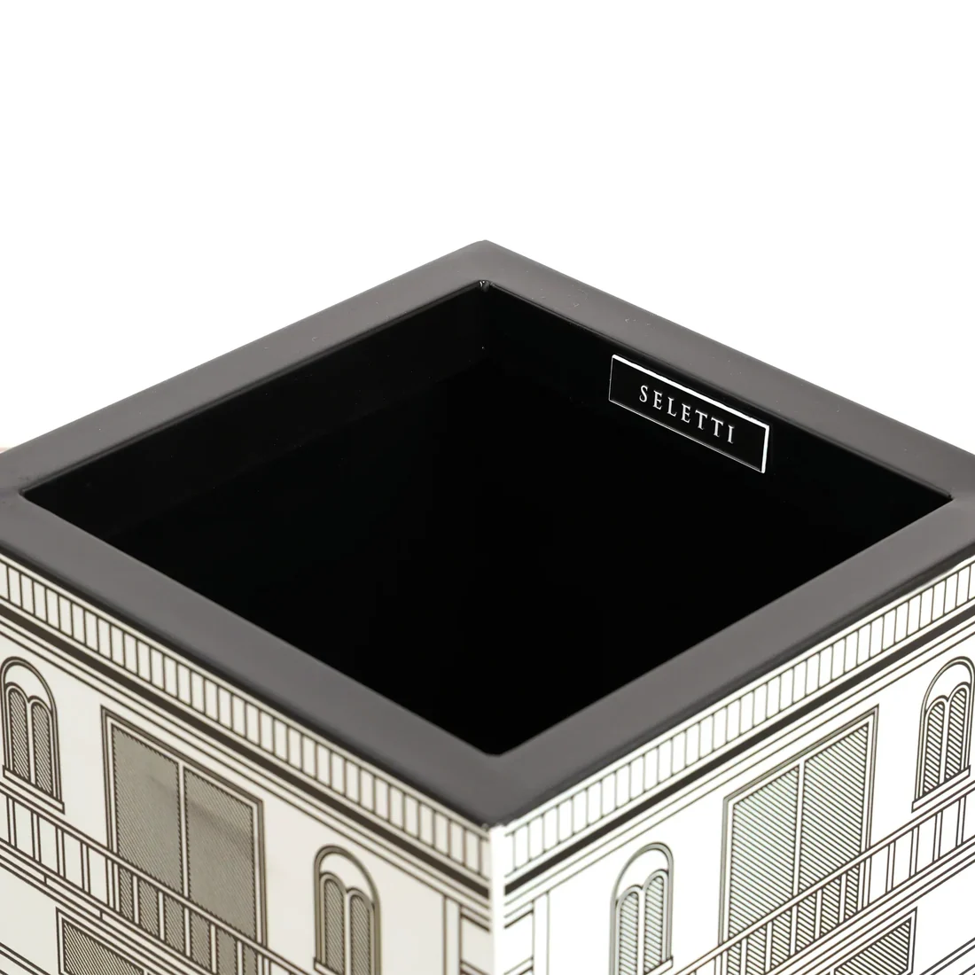 Seletti Umbrella Palace
