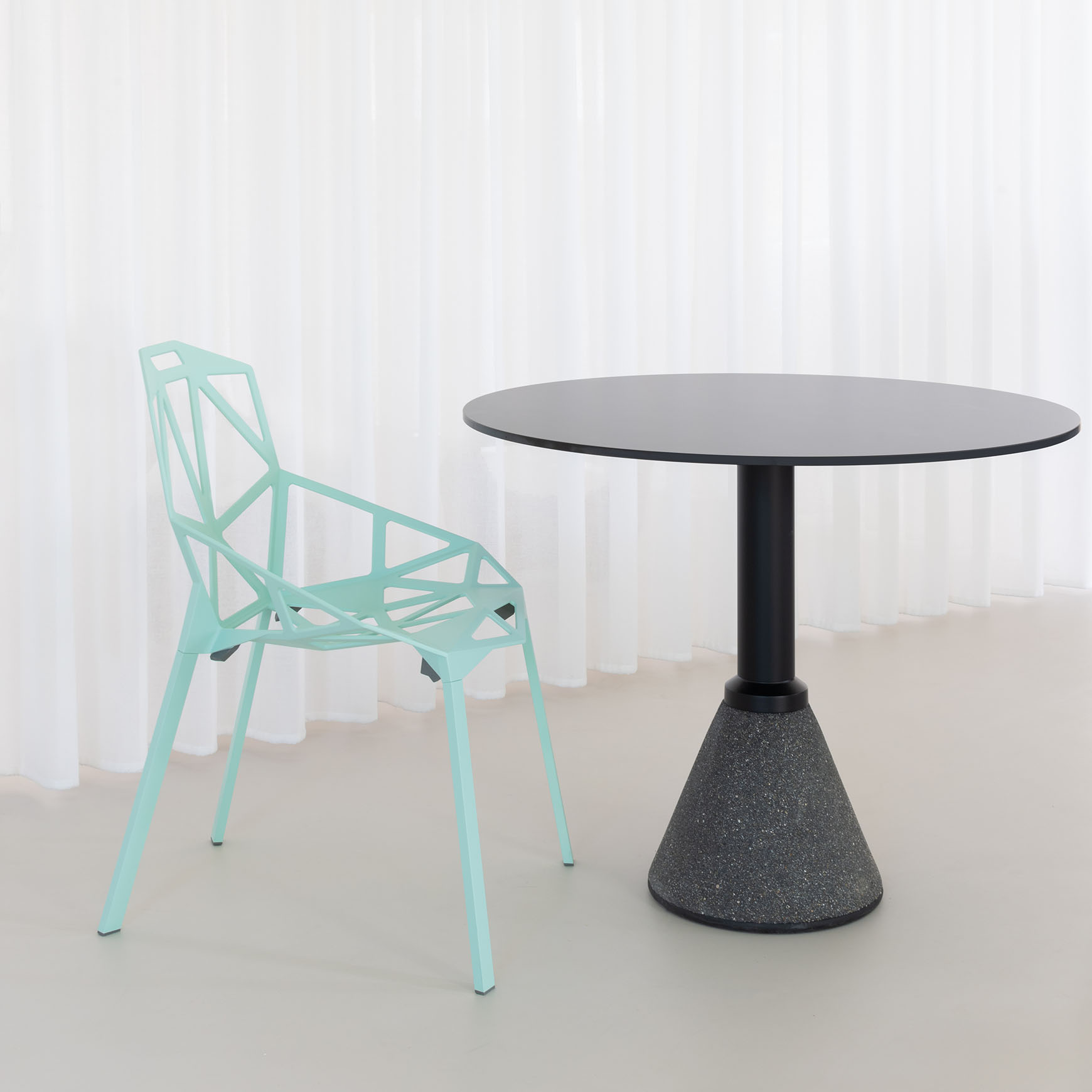 Magis Chair One Aluminium 4 Legs