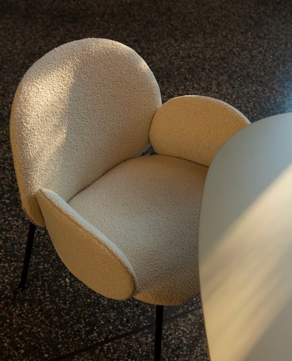 Saba Ola Chair