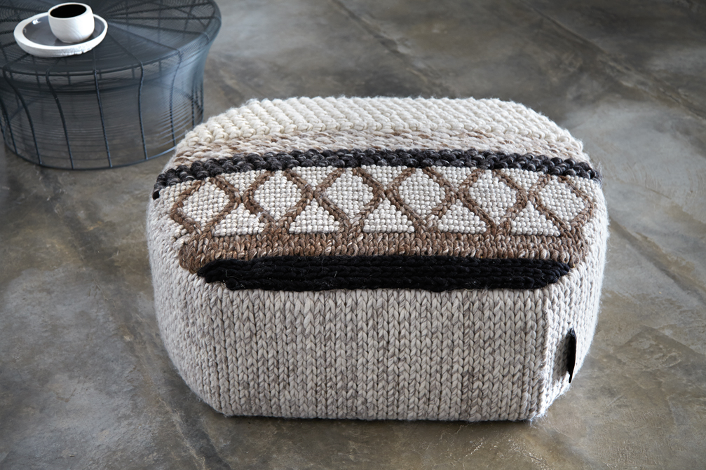 Gan Rugs Mangas Original Pouf Caramelo MP1N