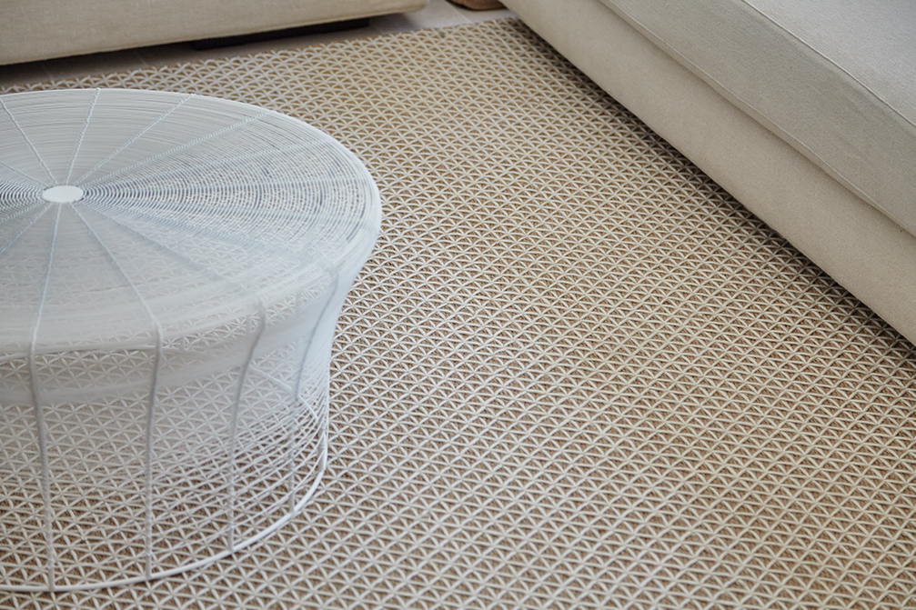 Gan Rugs Raw Rug White