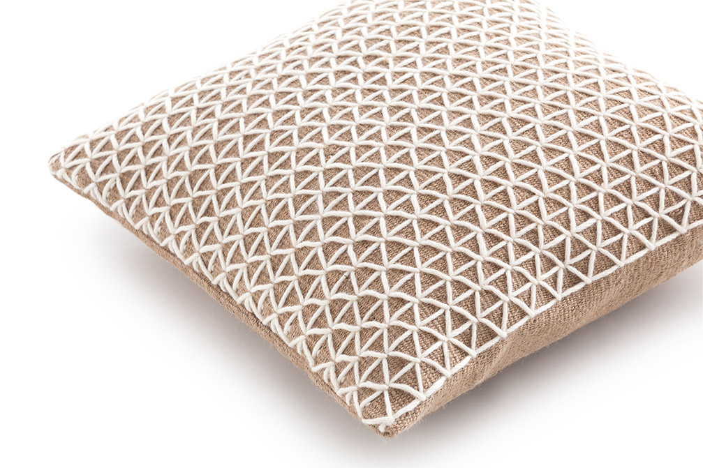 Gan Rugs Raw Cushion White 50x50cm