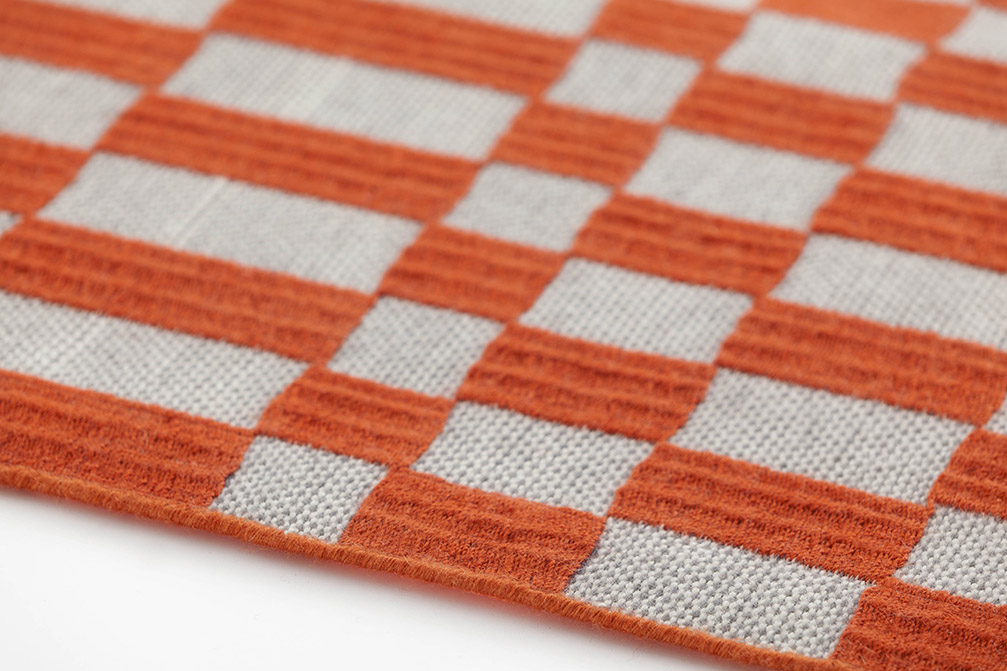 Gan Rugs Bandas Chair B Orange