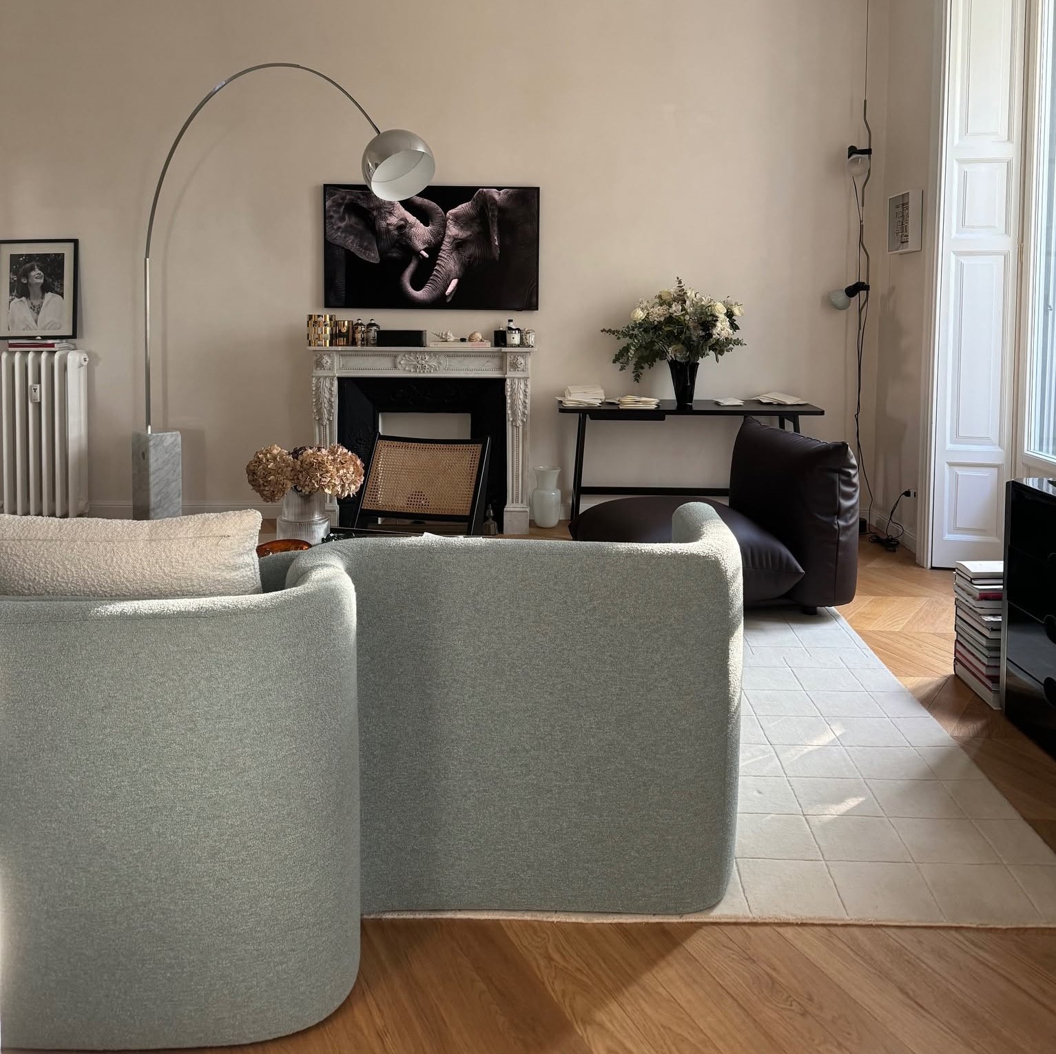 Saba Gala Seating System