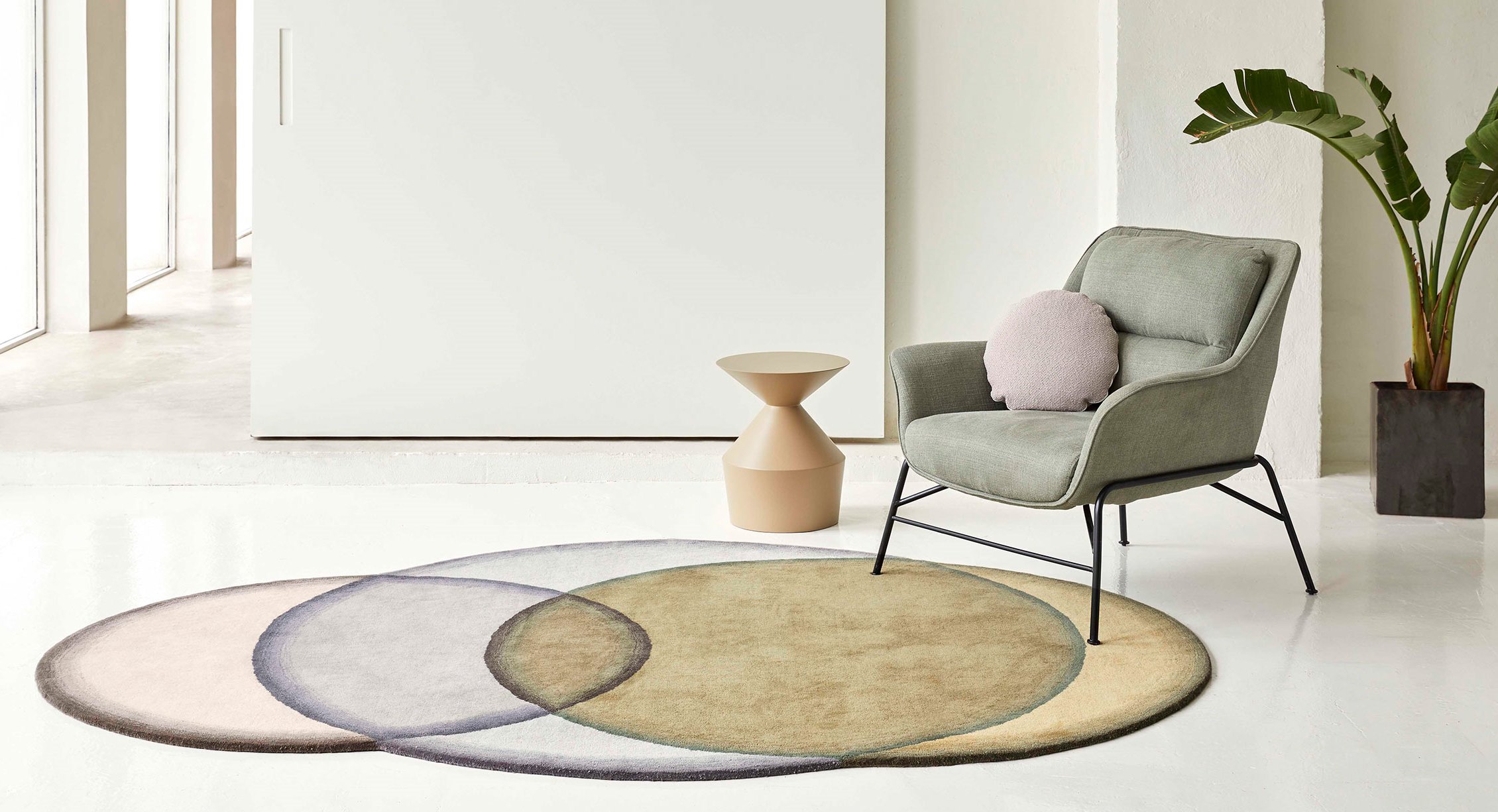 Gan Rugs Crystal Rug Red