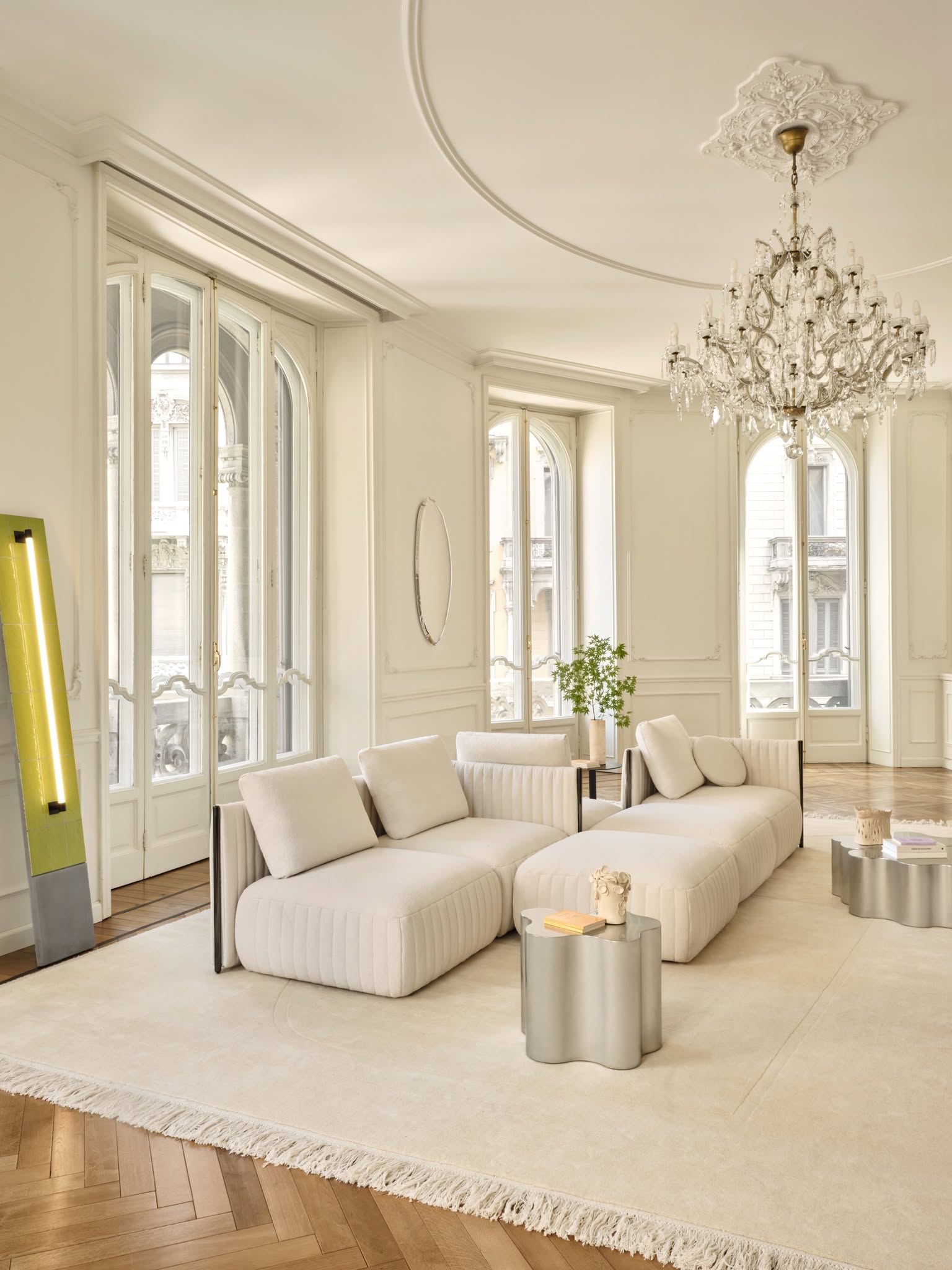 Saba Metis Sofa