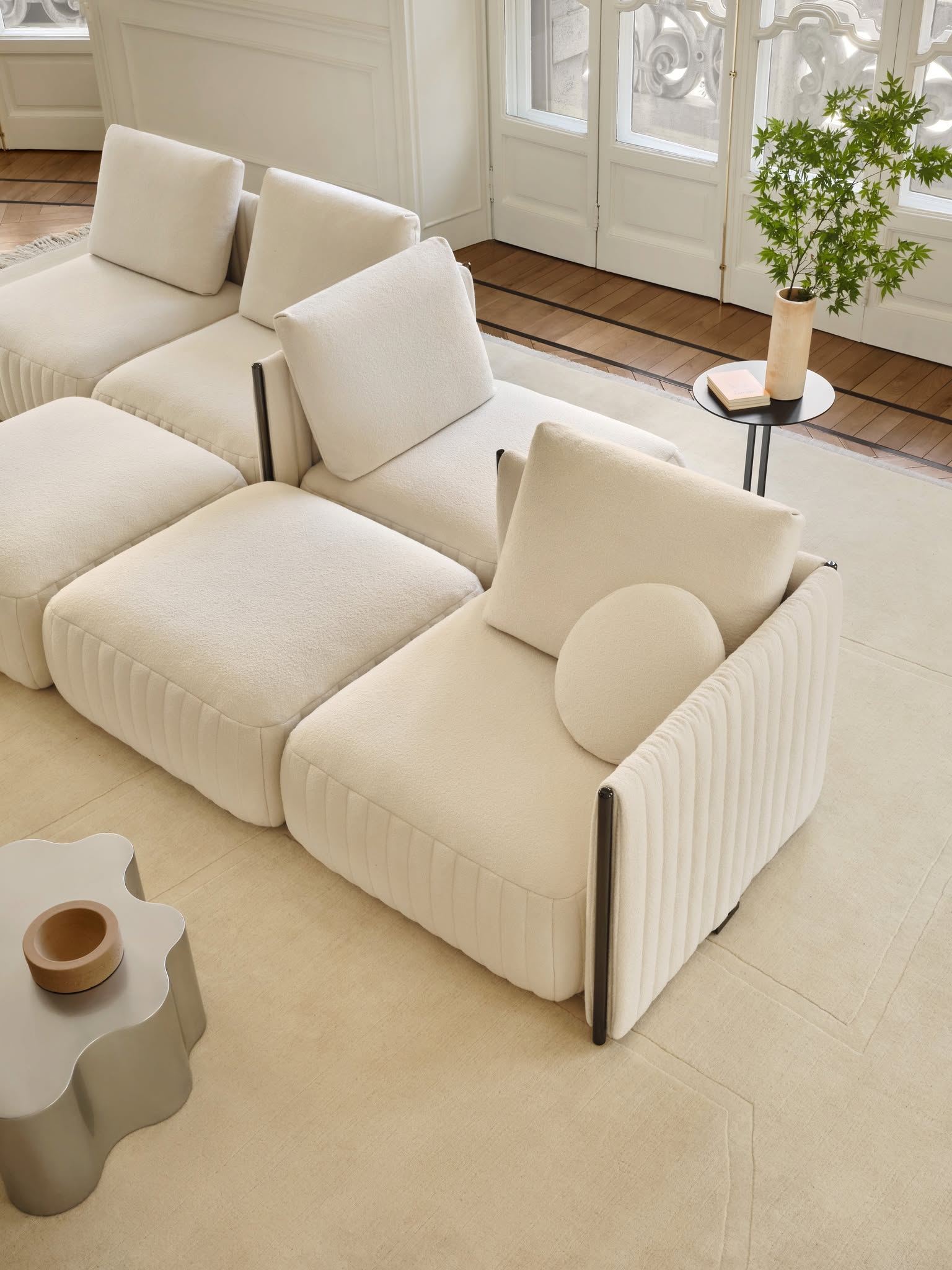 Saba Metis Sofa