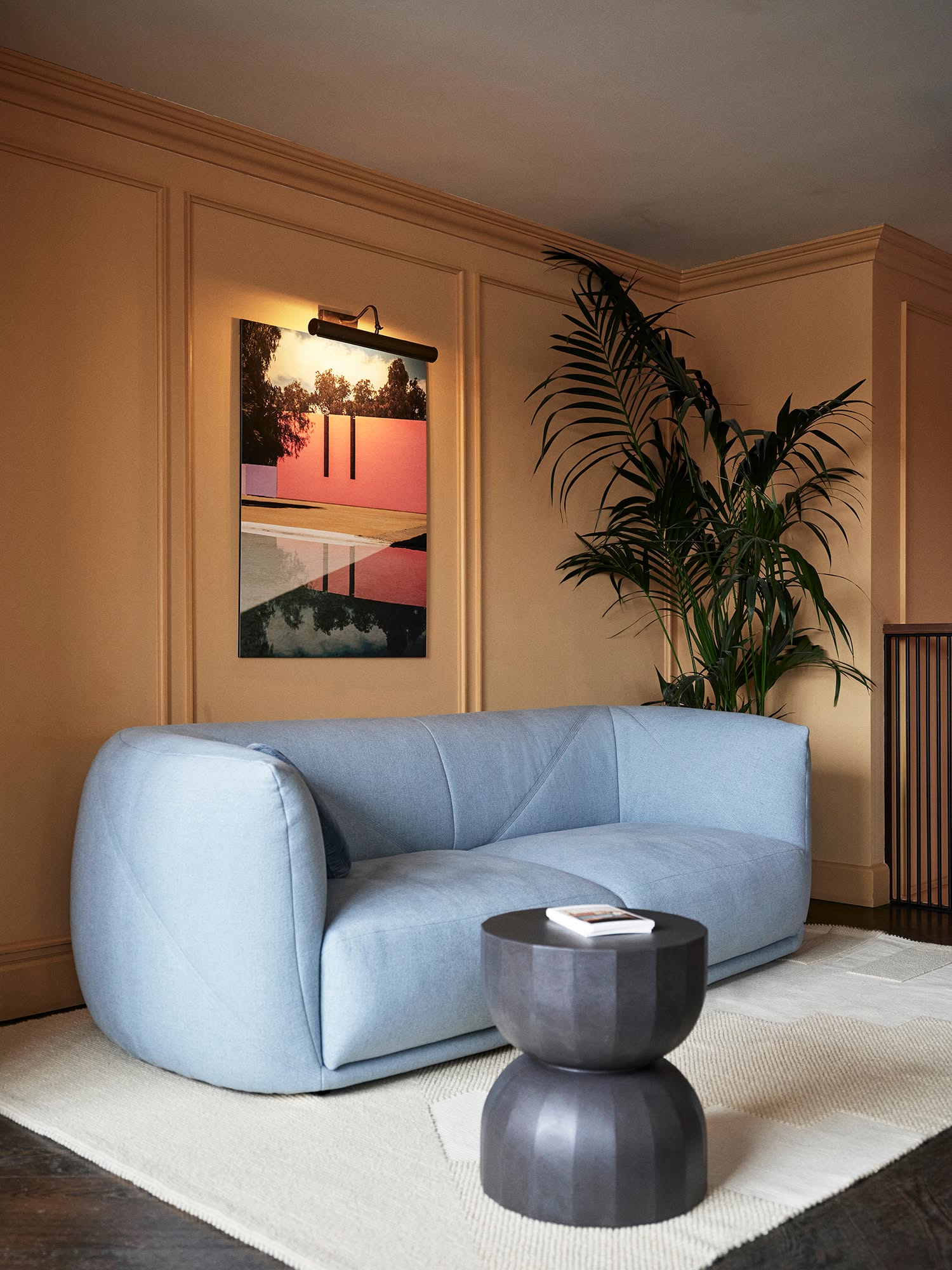 Saba Vela Sofa