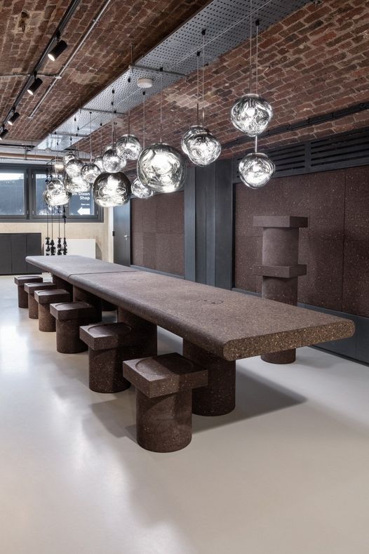 Loveit Tom Dixon Cork Table