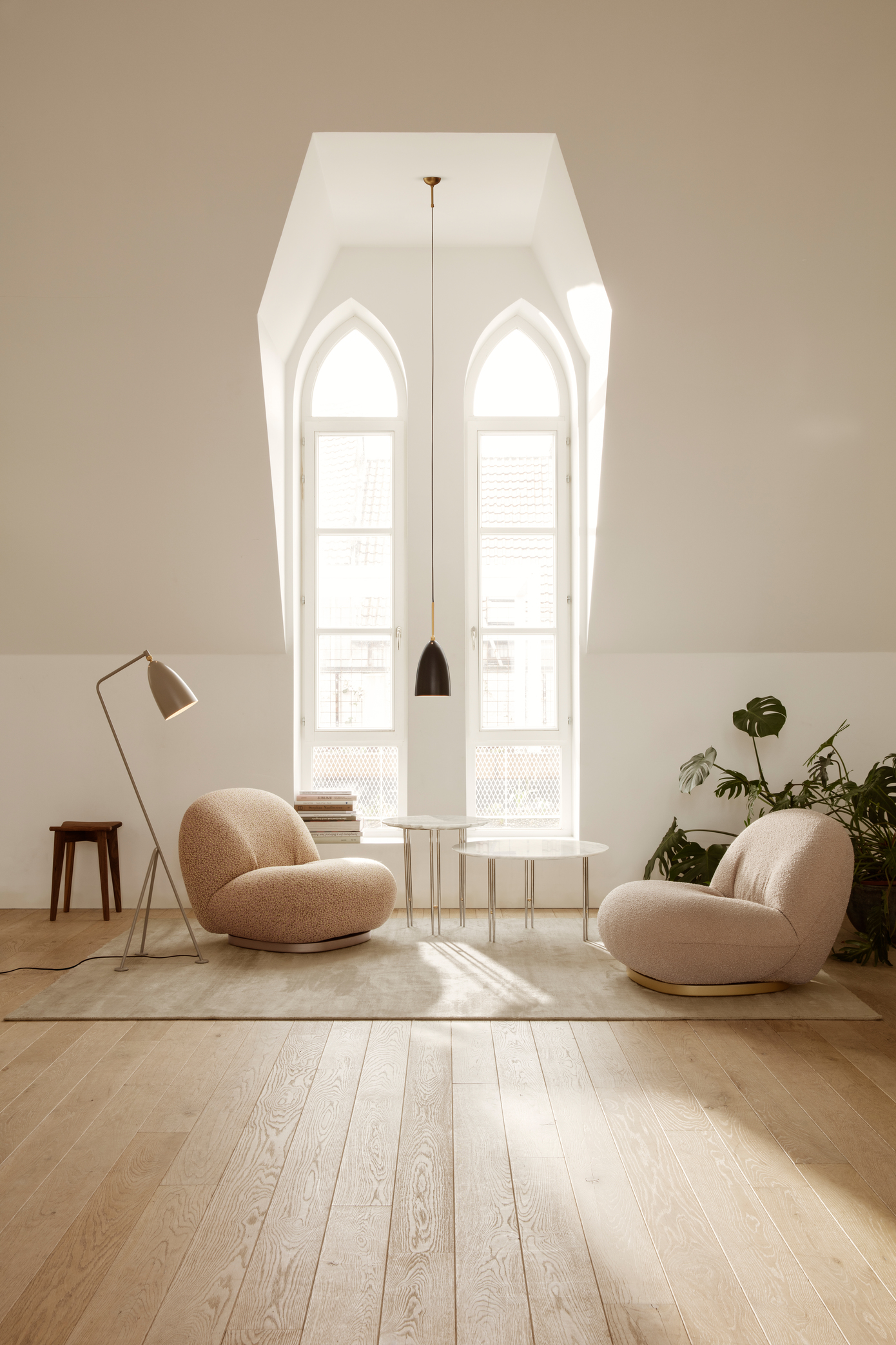 Gubi Grashoppa Pendant Lamp