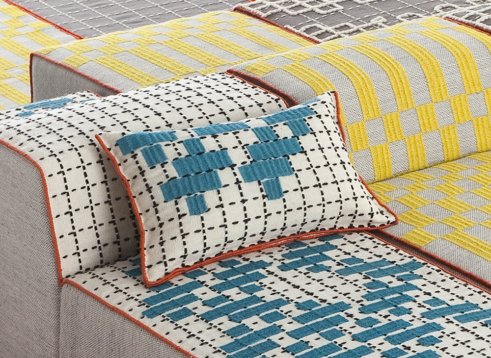 Gan Rugs Bandas Cushion C Turquoise
