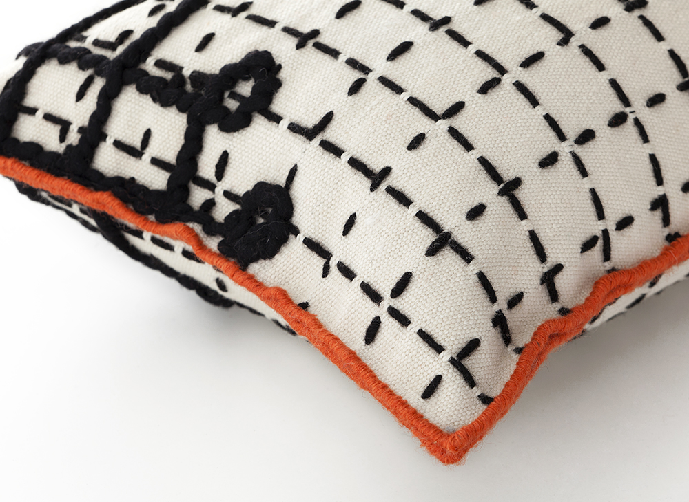 Gan Rugs Bandas Cushion D White