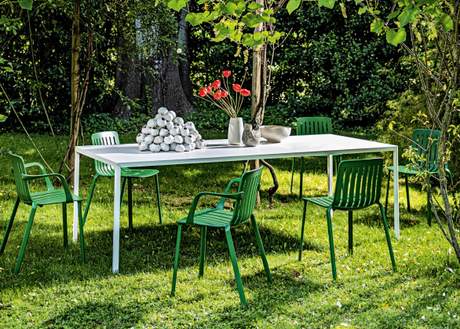 Magis Passe-Partout Rectangular Table