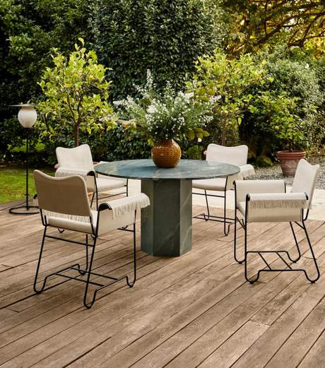 Gubi Epic Dining Table Outdoor Showroom Sale