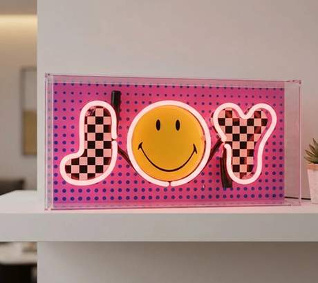 Joy Pink The Original Smiley Plexi Neon