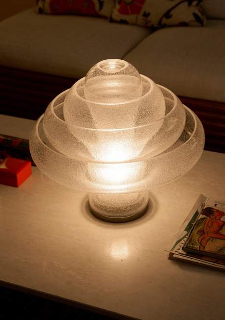 Gubi Lotus Table Lamp