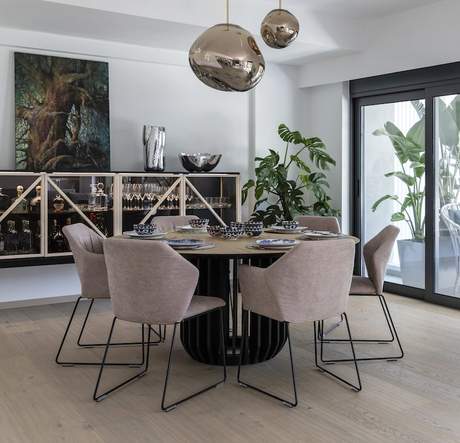 Saba New York Chair