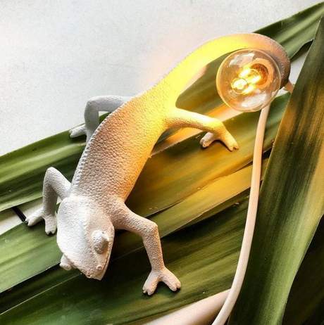 Seletti Chameleon Lamp Going Up