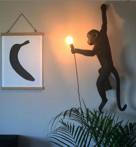 Seletti Monkey Lamp Black Hanging Right Indoor/Outdoor
