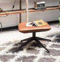 Moroso Diesel Longwave Stool