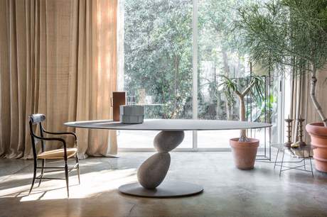 Mogg Matera Table