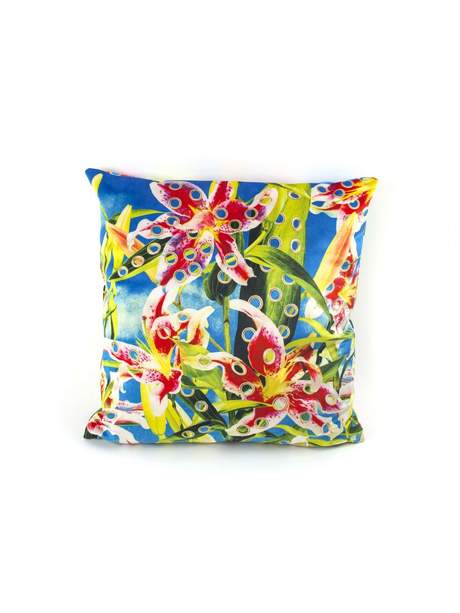 Seletti Toiletpaper Cushion Flower with holes
