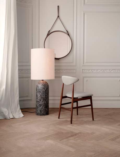 Gubi Gravity XL Floor Lamp