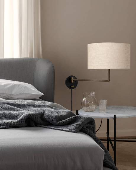 Gubi Gravity Wall Lamp