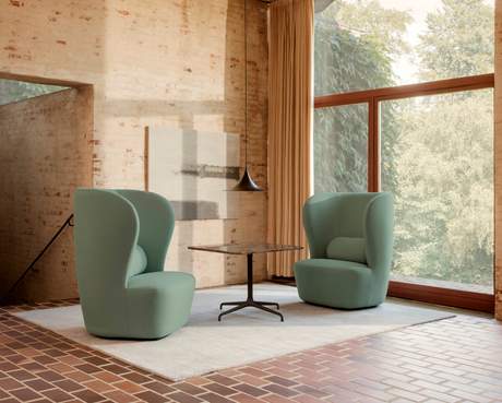 Gubi Stay Lounge Chair High back