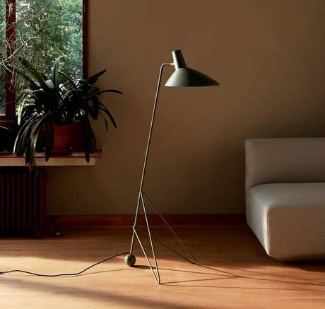 &Tradition Tripod Floor Lamp