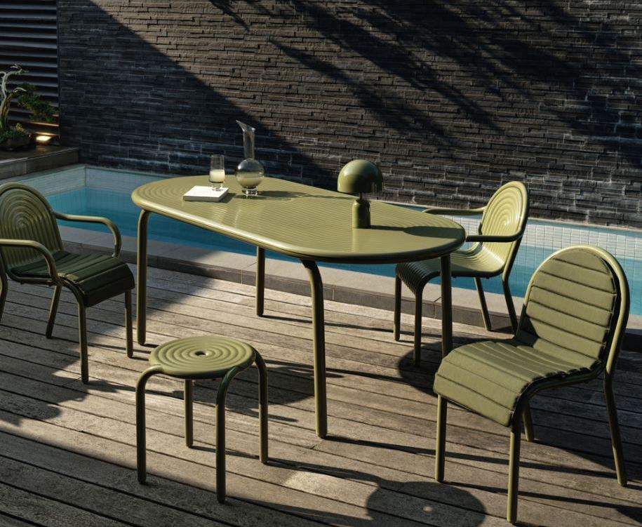 Tom Dixon Groove Obround Table