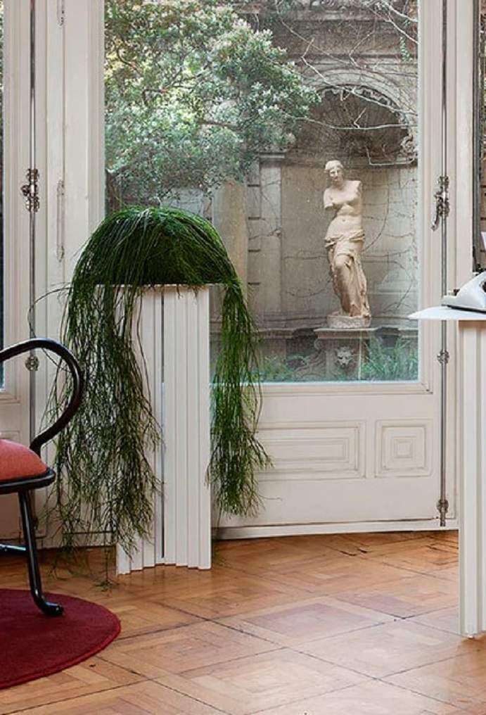 RS Barcelona Plec Pedestal