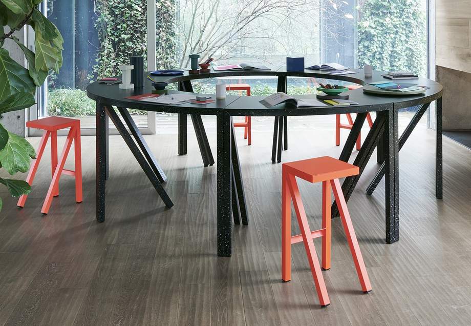 Magis Bureaurama Table