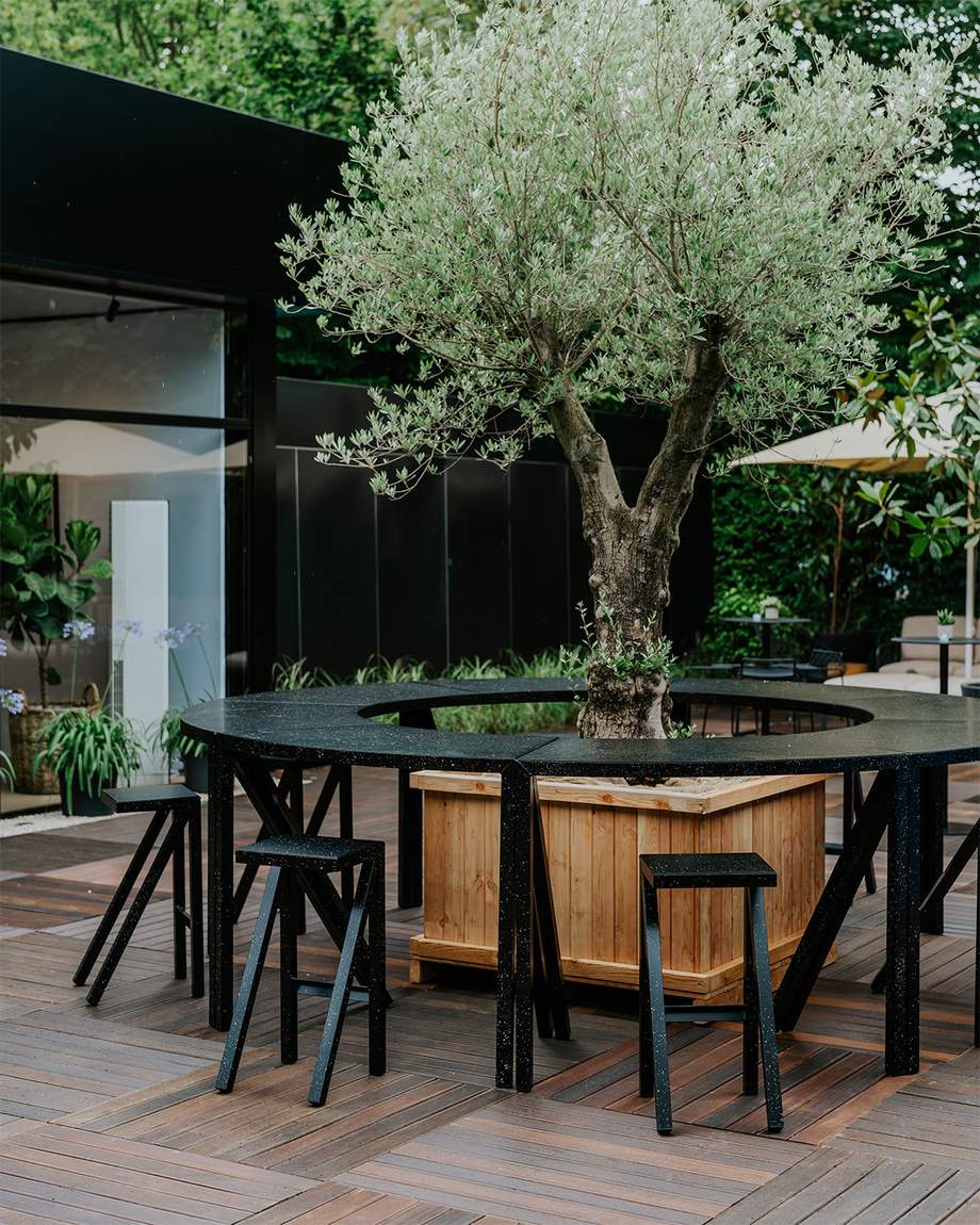Magis Bureaurama Table