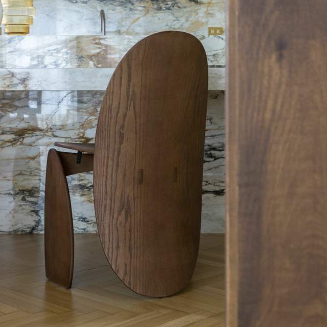Mogg Lunee Chair