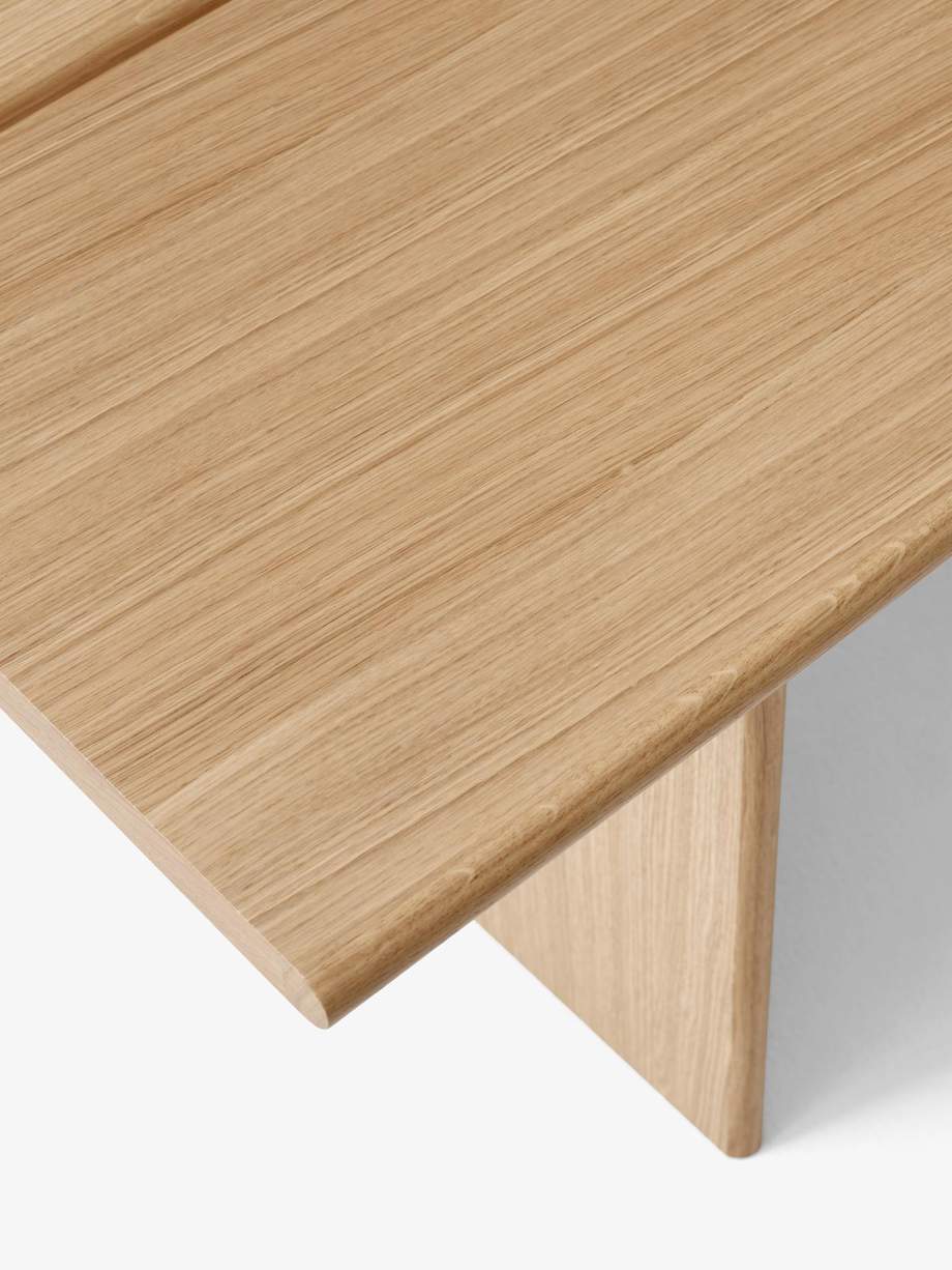 &Tradition Ita Dining Table