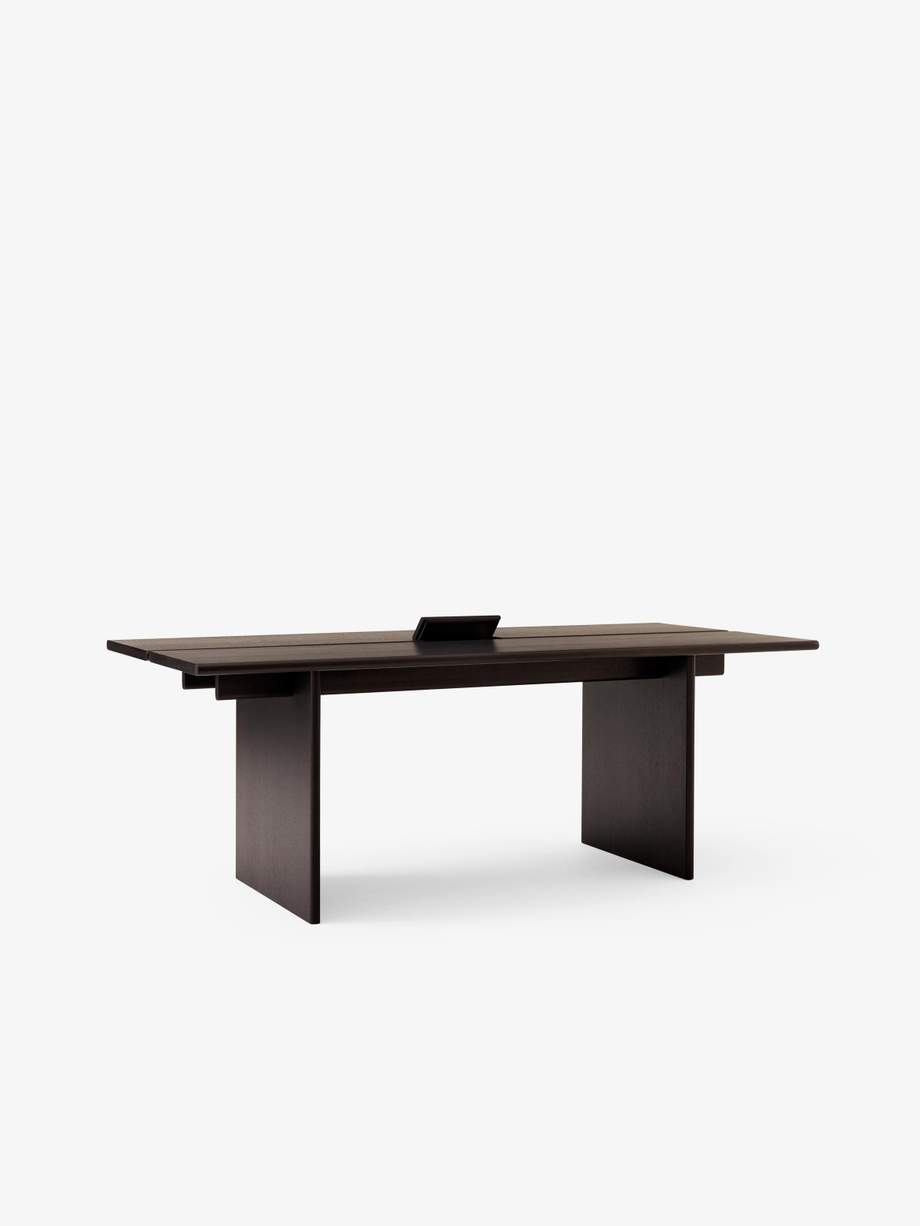 &Tradition Ita Dining Table
