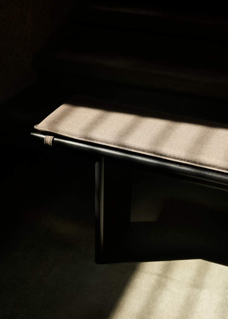 &Tradition Ita Bench