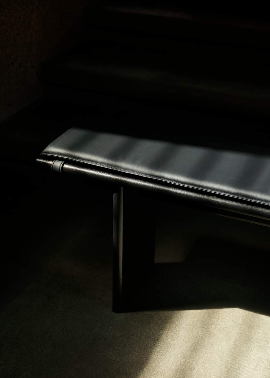 &Tradition Ita Bench